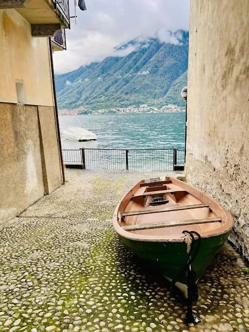Fantasti-Casa Al Lago Colonno 0*,